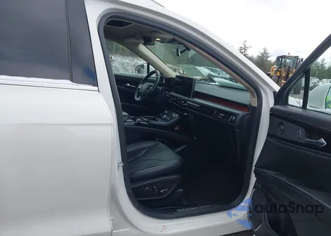 2021 Lincoln Nautilus Reserve z USA, uszkodzony, nr VIN 2LMPJ8K90MBL16170